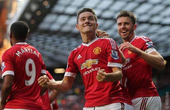 仅吸引了无 仅吸引了无