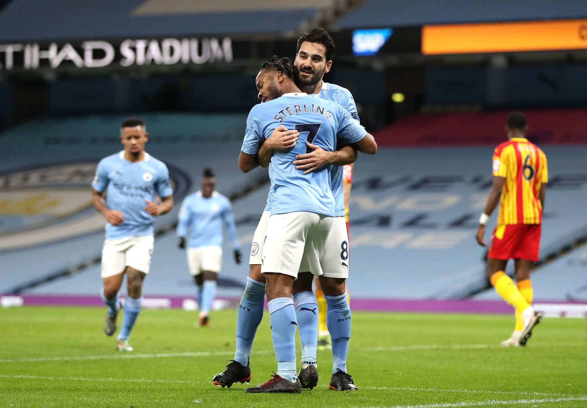 練與持續競 練與持續競